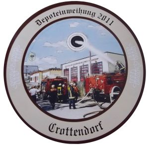 2012-Einweihungsscheibe-Feuerwehr-Crottendorf.jpg